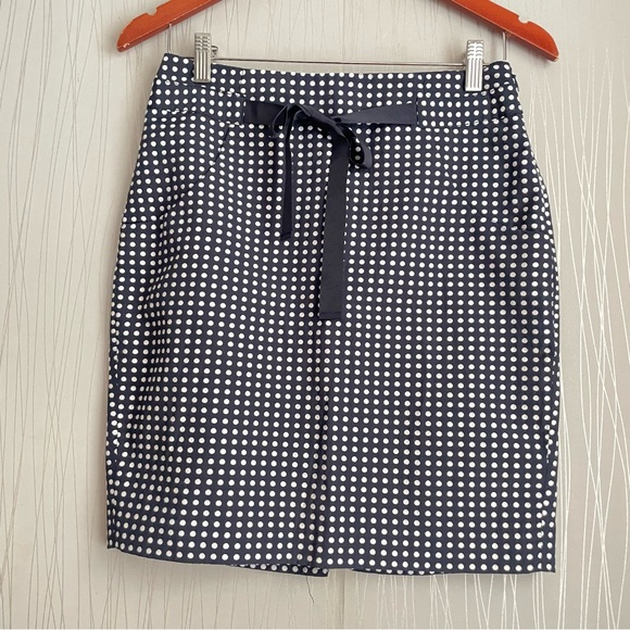 The Limited Navy Blue & White Polka Dot Pencil Skirt Womens size 0 Ribbon Belt - Picture 2 of 10